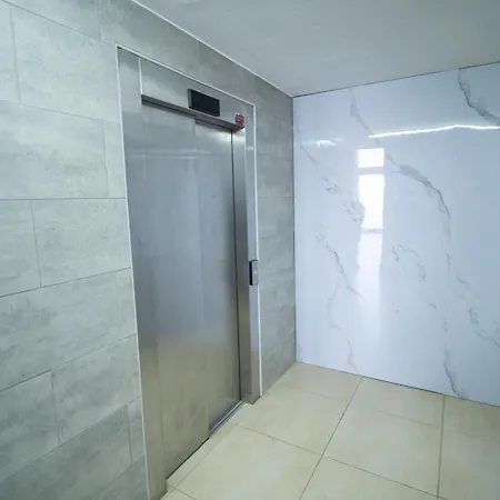 Apartament Edificio Prieto Viv N1 *